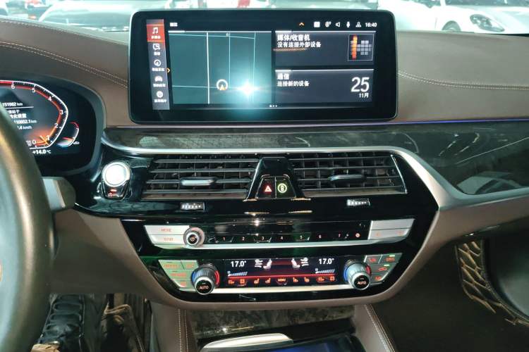 Used BMW 5 Series 2021 525Li M Sport Package