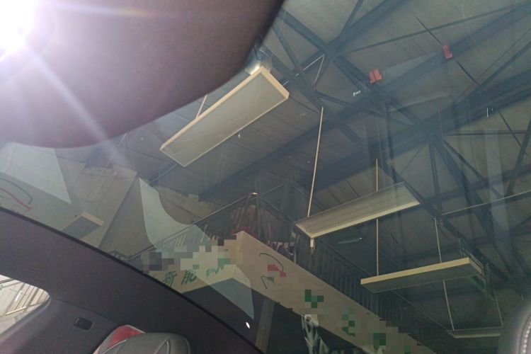 Used NETA S 2024 Pure Electric 520km Rear-Drive AR-HUD Version
