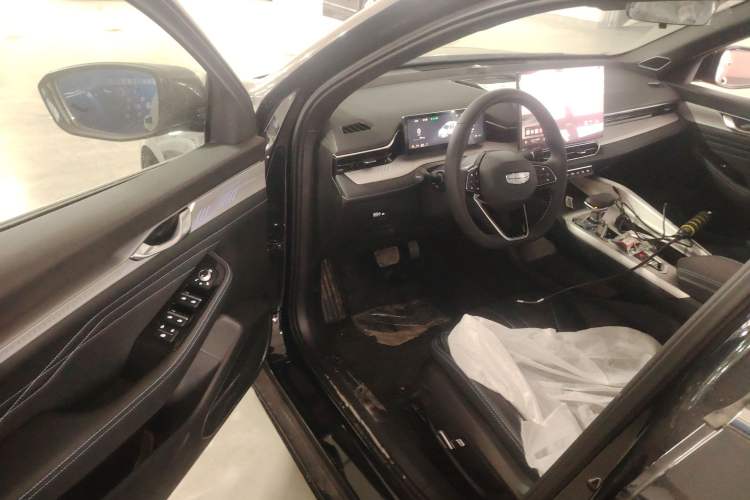 Used Geely Auto Preface 2025 Dongfang Yao 1.5TD Fuyao Edition
