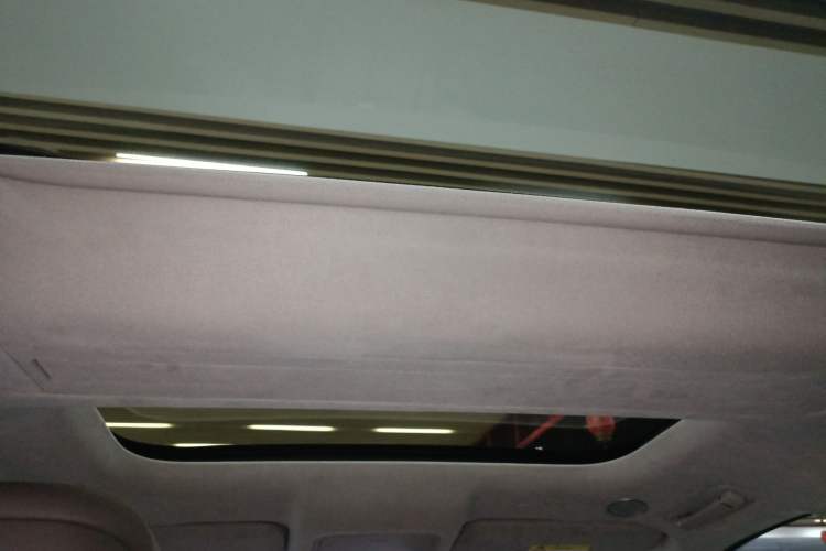 Used Hima AITO M9 2025 Extended-Range Ultra Version 52 kWh 6-Seater
