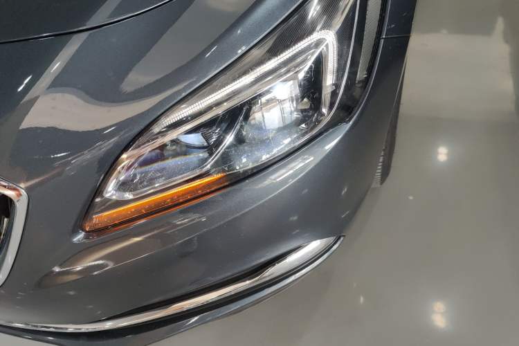 Used Buick LaCrosse 2018 20T Elite Edition
