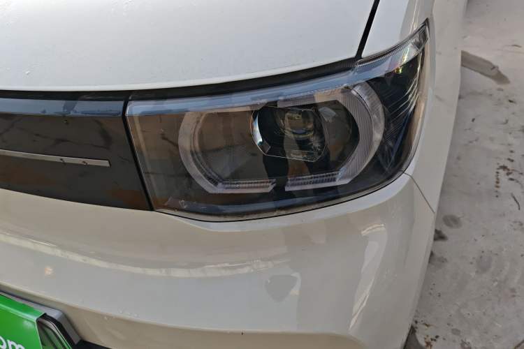 Used Wuling Hongguang MINIEV 2022 Macaron Fashion Edition Lithium-Nickel-Cobalt-Alpha-oxide