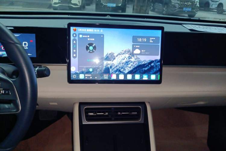 Used BYD Qin L 2024 DM-i 80KM Beyond Model