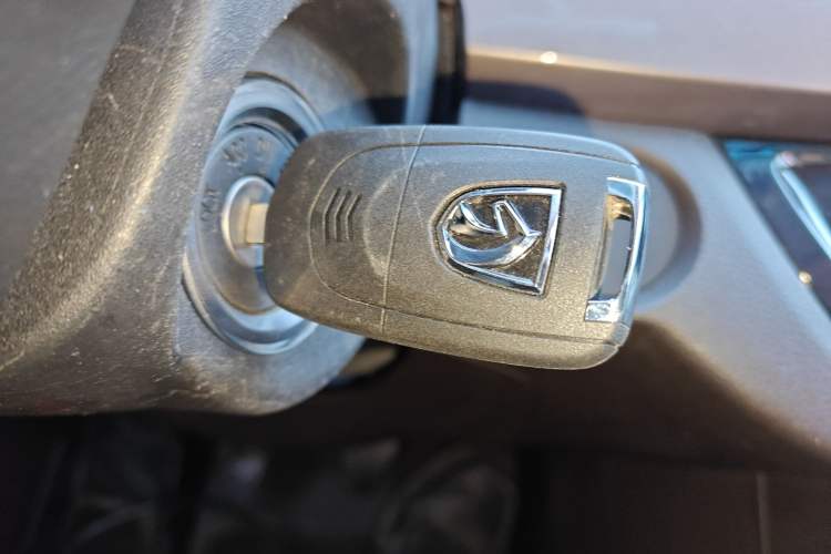 Used Baojun 310W 2017 1.5L Manual Fashion Model China V
