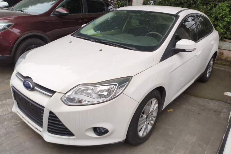 Used Ford Focus 2012 Sedan 1.6L Automatic Comfort Model
