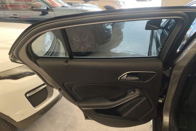 Used Mercedes-Benz GLA 2016 GLA 200 Fashion Model
