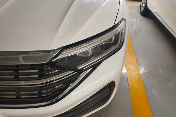 Used Volkswagen Sagitar 2023 300TSI DSG Flyover Edition
