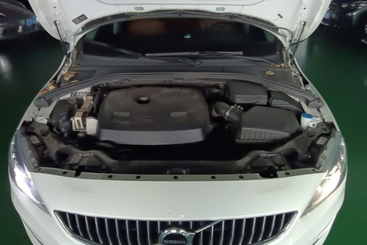 Used Volvo S60 2018 S60L T4 Smart & Ambitious Edition
