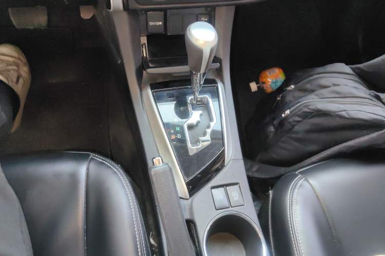 Used Toyota Corolla 2017 Revised Version 1.2T S-CVT GL-i
