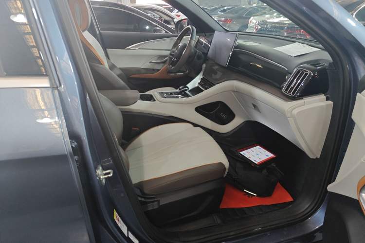 Used BYD Song Pro New Energy 2023 Champion Edition DM-i 110KM Beyond Model
