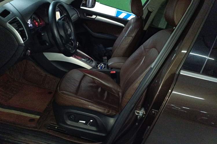 Used Audi Q5 2015 40 TFSI Technology Edition
