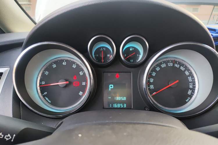 Used Buick GT 2014 XT 1.6L Automatic Fashion Edition
