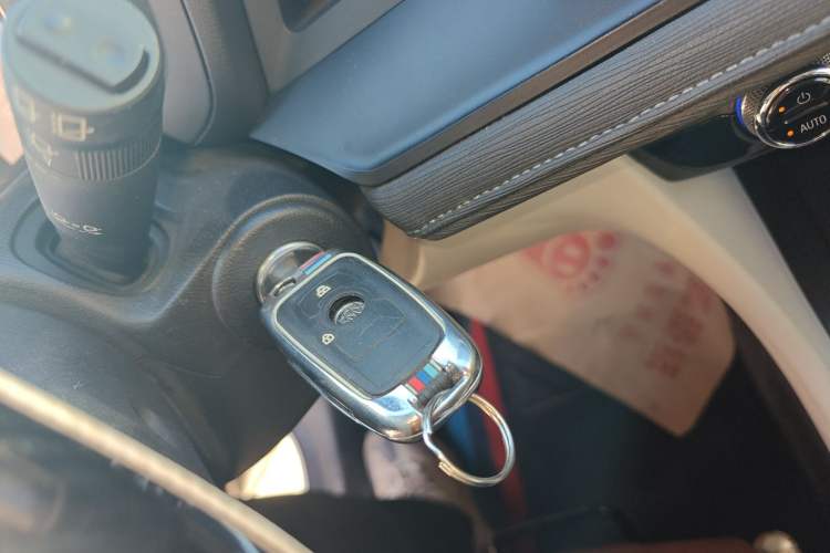 Used Buick GL6 2018 18T 5-Seater Elite Version
