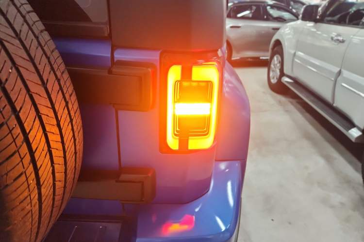 Used  BJ40 2021 2.0D Automatic Four-Wheel Drive Blade Hero Edition Pioneer Model