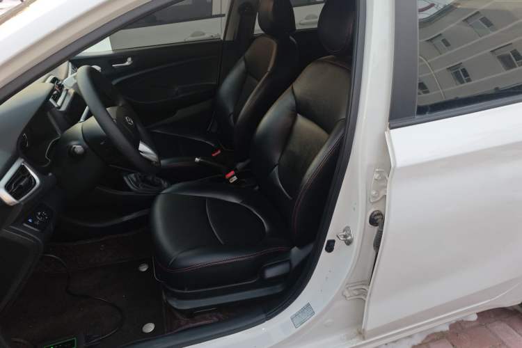 Used Hyundai Verna 2017 1.4L Manual Refreshed Version China V Standard
