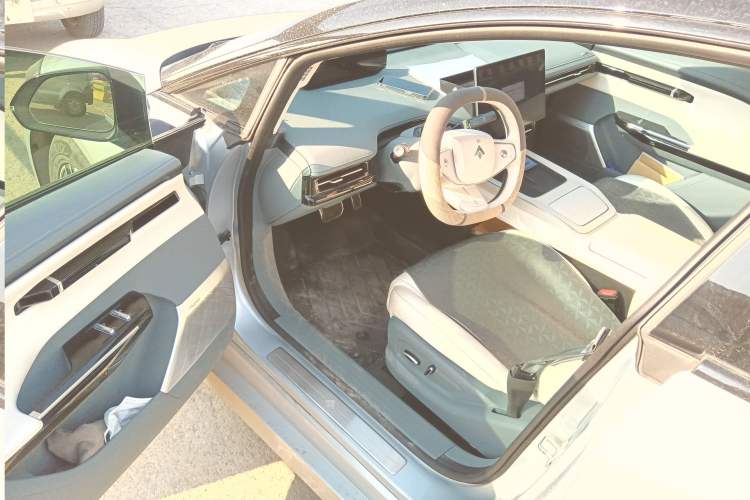 Used  GT 2023 560 Rear-Drive Tech Edition