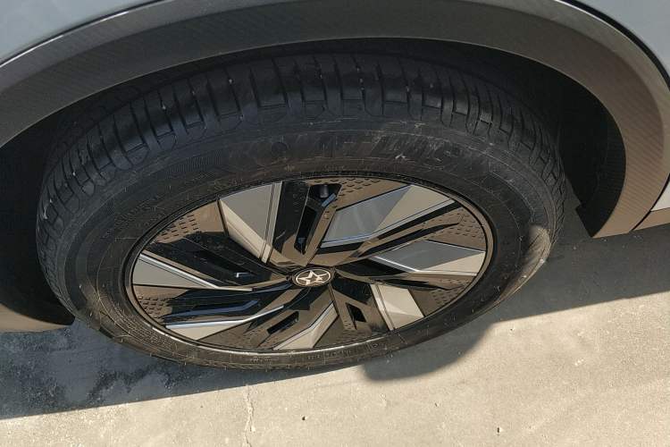 Used Venucia V DD-i 2023 110 km iE Version