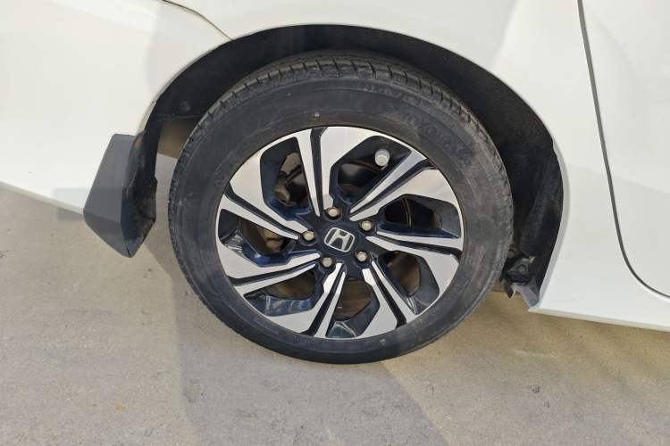 Used Honda Crider 2017 1.8L CVT Comfort Special Edition
