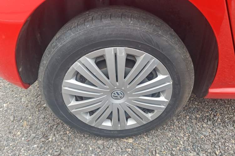 Used Volkswagen Polo 2016 1.6L Automatic Comfort Model
