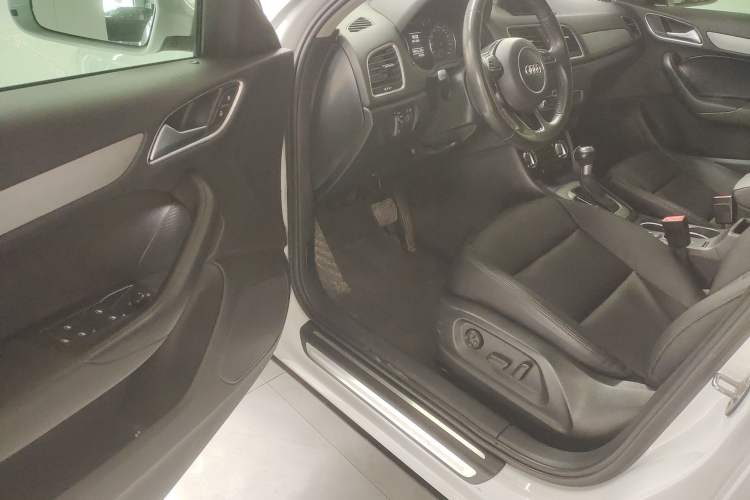 Used Audi Q3 2015 35 TFSI Ambition Edition