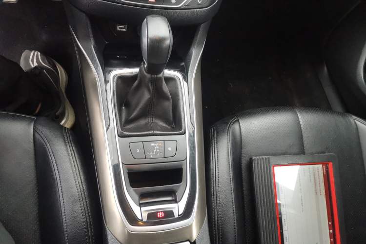 Used Peugeot 408 2018 Revised 350THP Automatic Luxury Edition