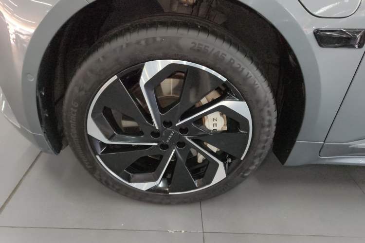 Used Zeekr 001 2021 Ultra-Long Range Dual-Motor YOU Version
