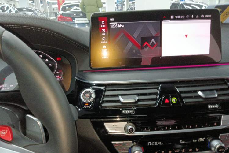 Used BMW 5 Series 2021 530Li Leading Model M Sport Package