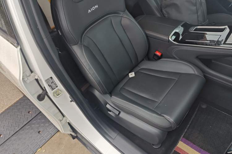 Used AION V 2023 Plus 70 Smart Edition Ternary Lithium
