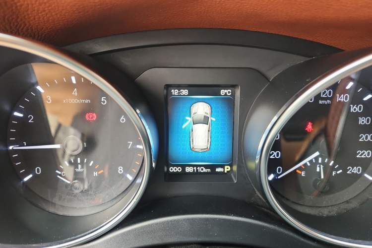 Used Haval H9 2015 2.0T Four-Wheel Drive Luxury 7-Seater
