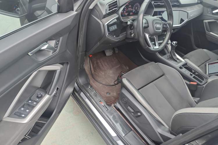 Used Audi Q3 2019 35 TFSI Advanced Dynamic Edition