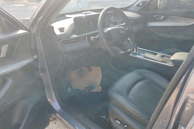 Used Chery Tiggo 8 2023 Kunpeng Edition 290TGDI Automatic Excellence Model
