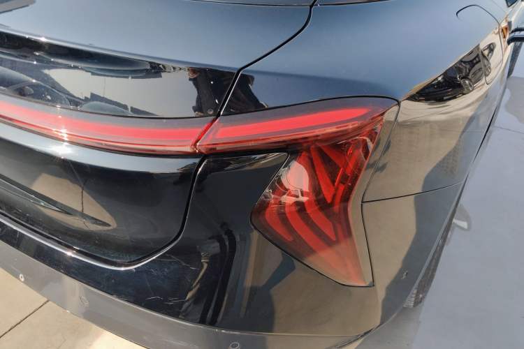 Used Hongqi EH7 2024 690 Pro
