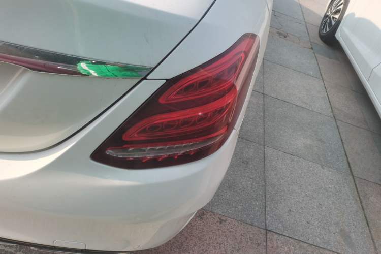 Used Mercedes-Benz C-Class 2015 C 200 L Sport Edition
