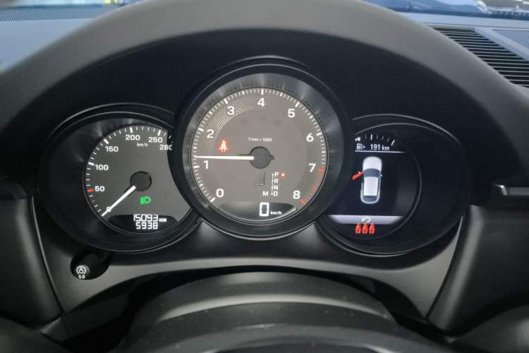 Used Porsche Macan 2023 Macan 2.0T
