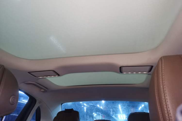 Used Mercedes-Benz E-Class 2023 Facelift E 260 L
