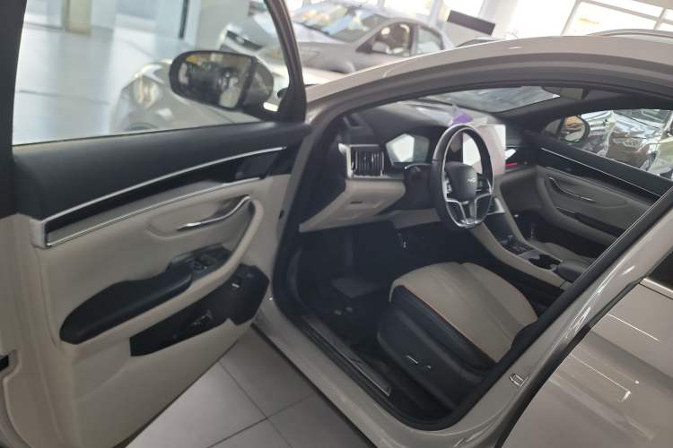 Used BYD Song PLUS New Energy 2023 Champion Edition EV 605KM Flagship PLUS
