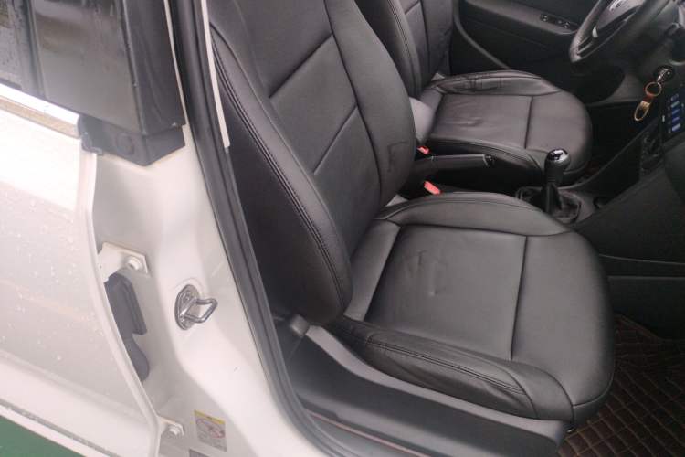 Used Volkswagen Polo 2016 1.4L Manual Fashion Model
