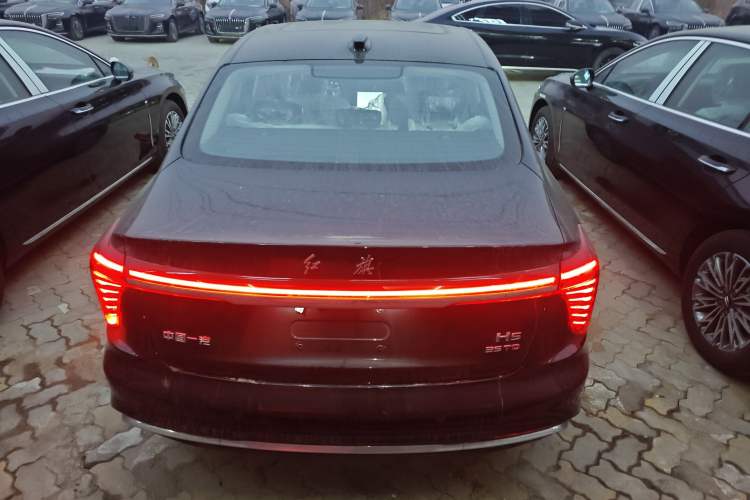 Used Hongqi H5 2024 1.5T DCT Smart Connect Flagship Edition
