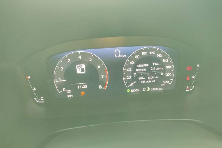 Used Honda Breeze 2023 240TURBO Two-Wheel-Drive Luxury Edition 5 Seats
