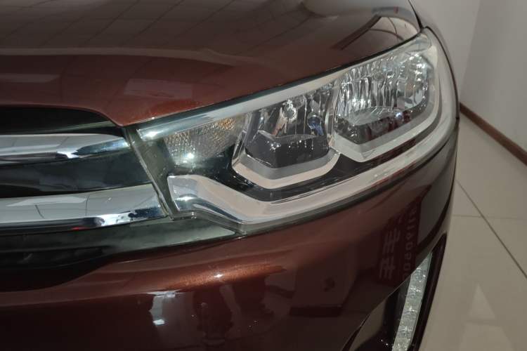 Used Citroen C3-XR 2015 1.6THP Automatic Smart Model
