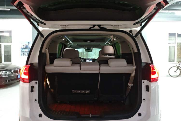 Used GAC Trumpchi M8 2021 Lingxiu Series 390T Deluxe Edition