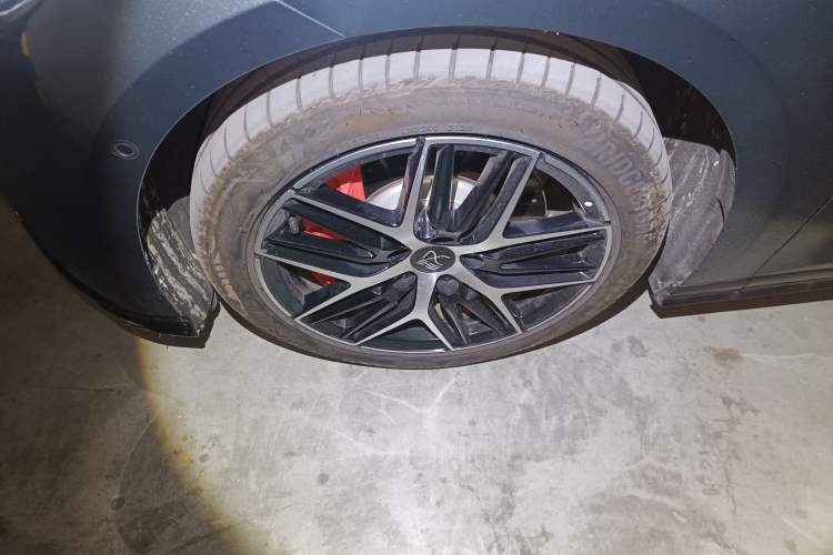 Used BYD Han L 2025 DM-p Four-Wheel-Drive LiDAR Flagship Model
