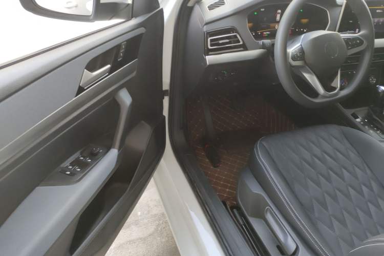 Used Volkswagen Lavida 2023 Revised 1.5L Automatic DeYi Edition
