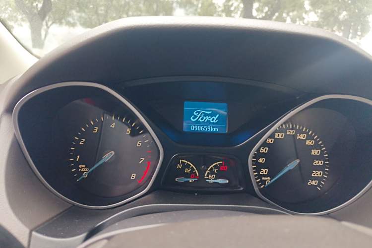 Used Ford Focus 2012 Sedan 1.6L Automatic Comfort Model
