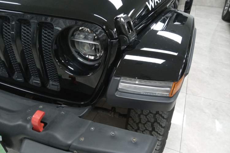 Used  Wrangler 2019 2.0T Sahara 4-Door Version China V Standard