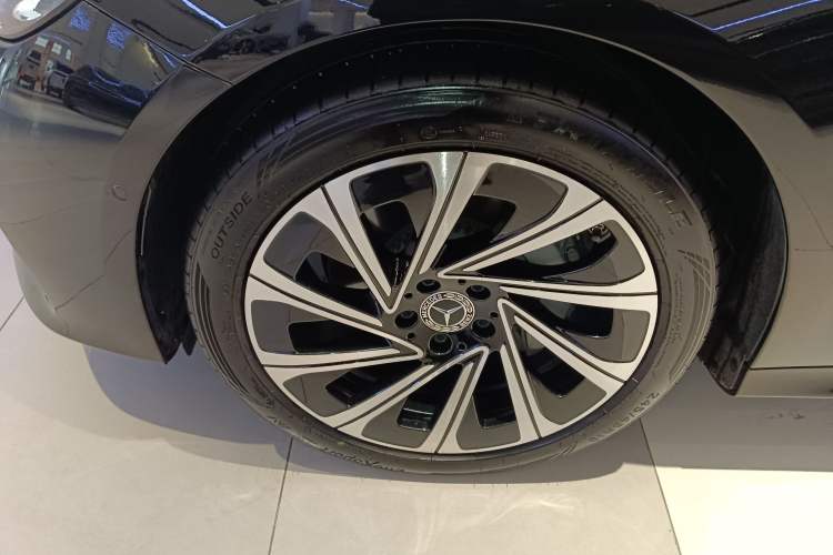 Used Mercedes-Benz E-Class 2024 E 300 L Luxury Model