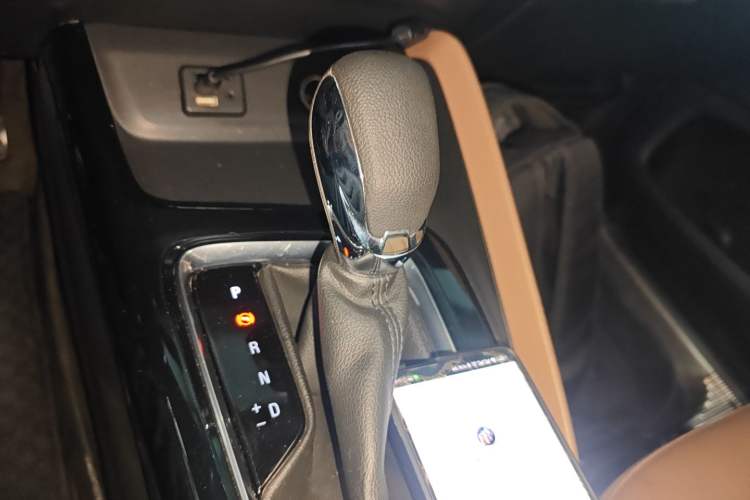 Used Buick GL6 2021 323T Mild Hybrid Connect Luxury Model