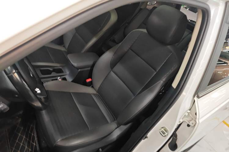 Used Kia Sportage R 2018 2.0L Automatic Smart Luxury Version China V Standard
