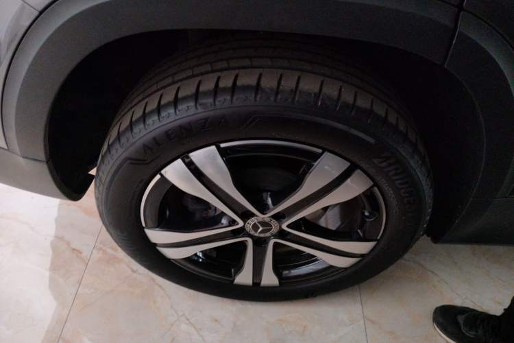 Used Mercedes-Benz EQB 2023-Year Restyled EQB 350 4MATIC