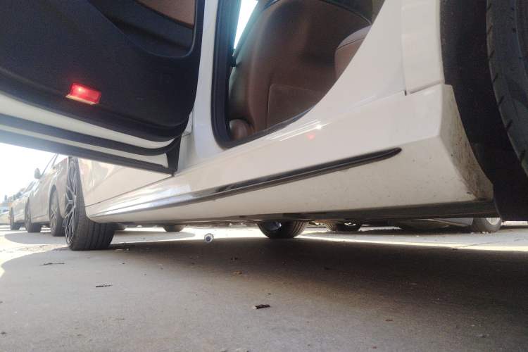 Used Mercedes-Benz E-Class 2019 Restyled E 300 L Sport Luxury Edition